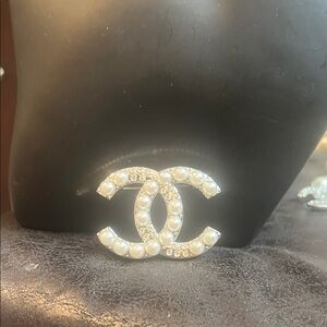 Elegant Pearl and Silver Brooch